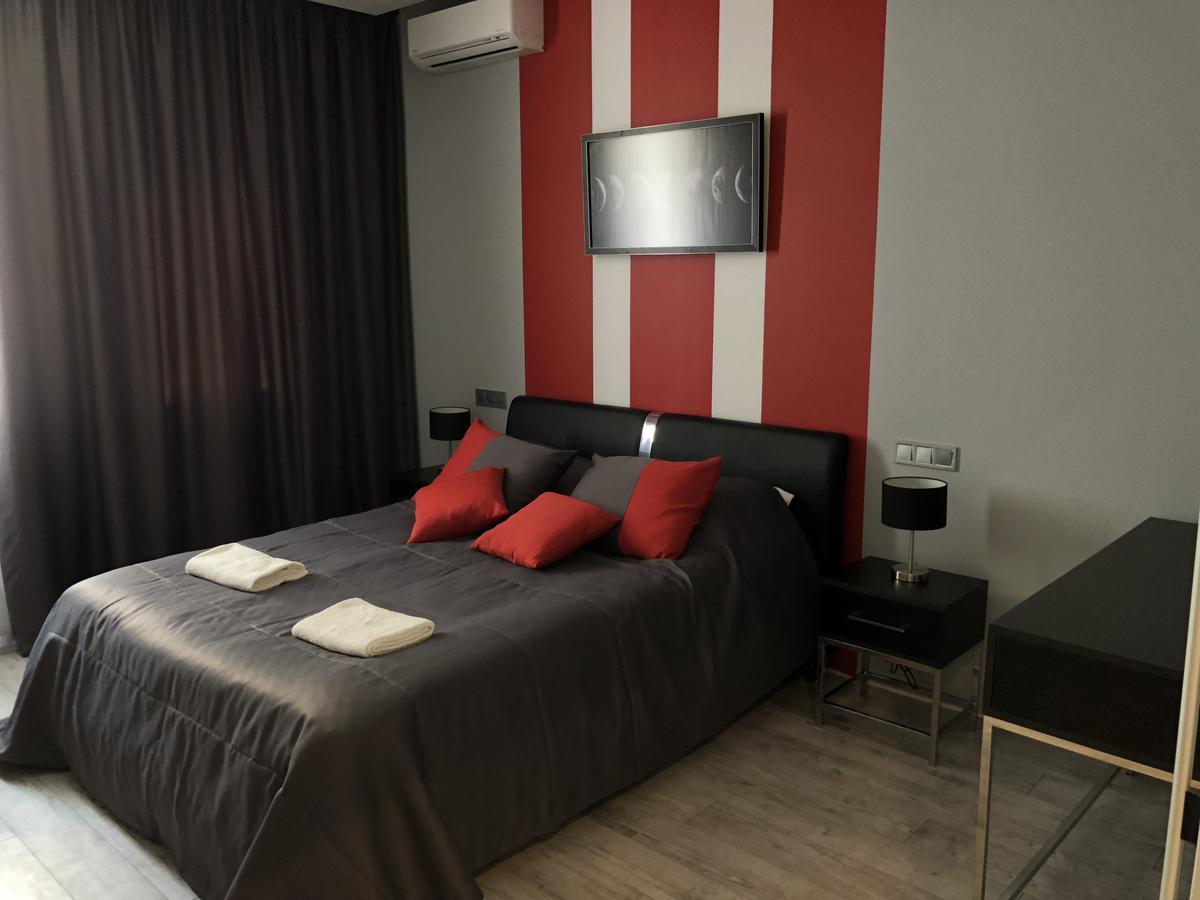 Bon Apetit Apartament Lemberg Exterior foto
